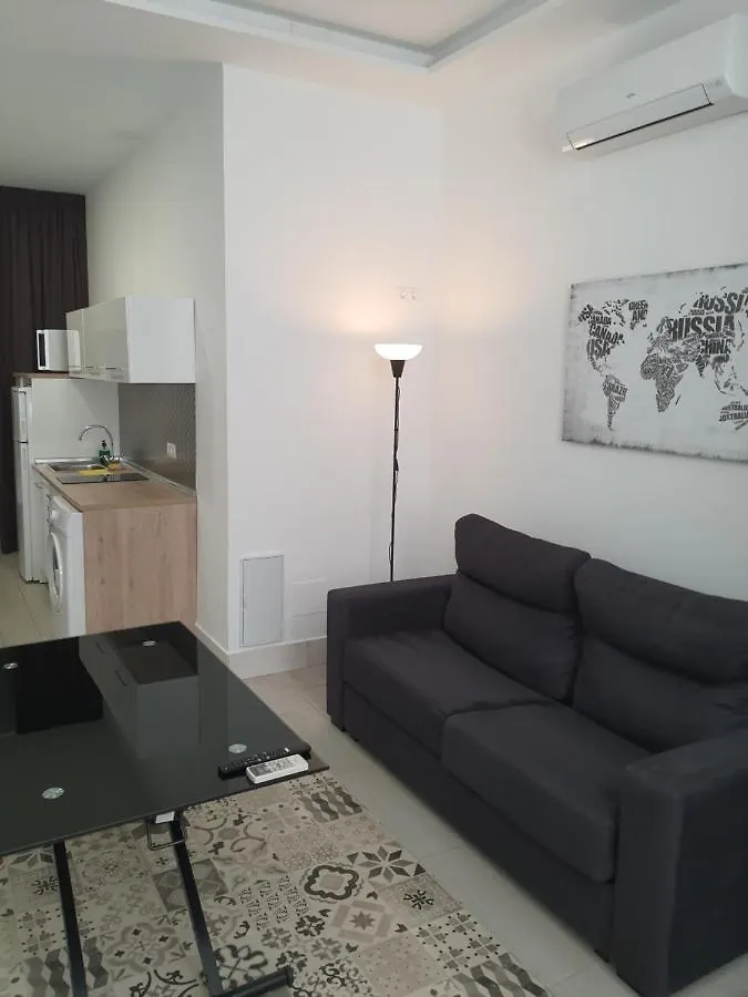 Hermoso Piso A 3 Min De La Estacion De Bus Y Tren Ave Malaga Apartment