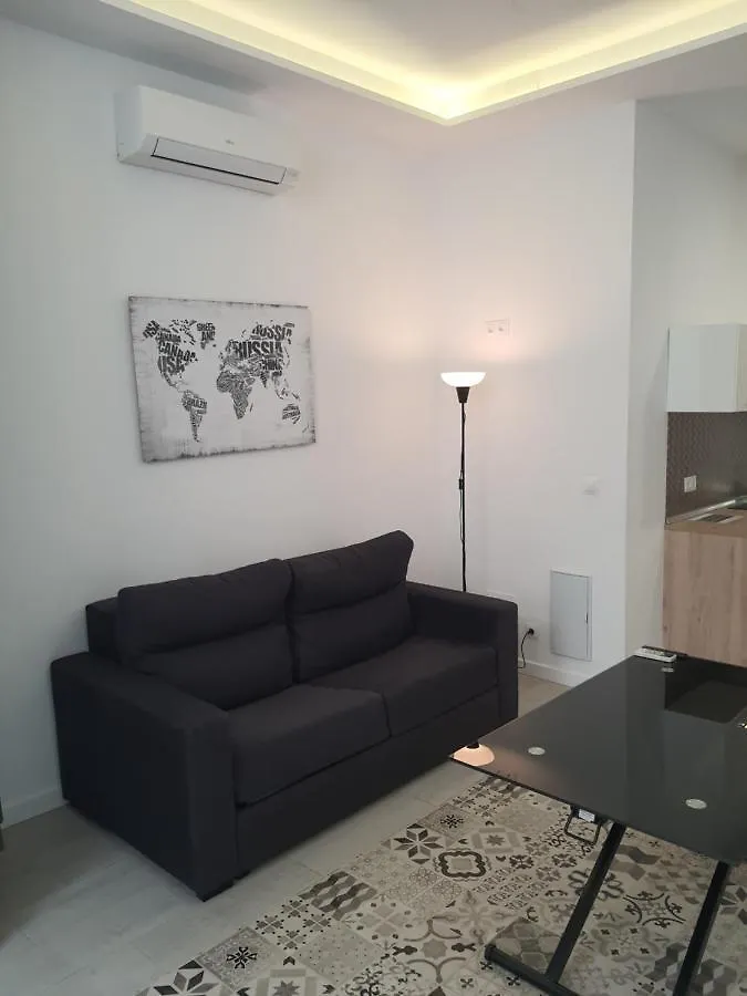 Apartment Hermoso Piso A 3 Min De La Estacion De Bus Y Tren Ave Malaga